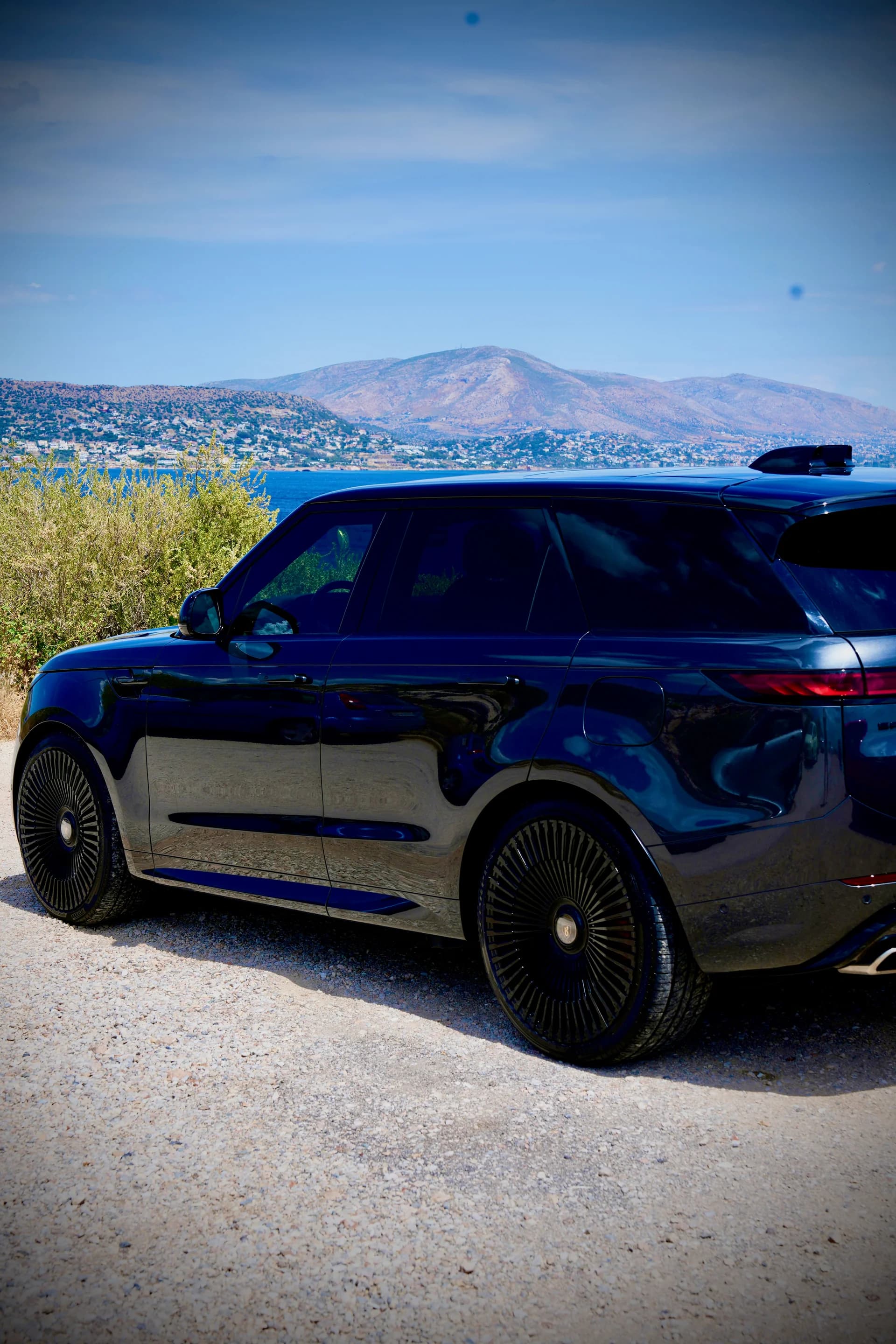 Range Rover - Photo 16