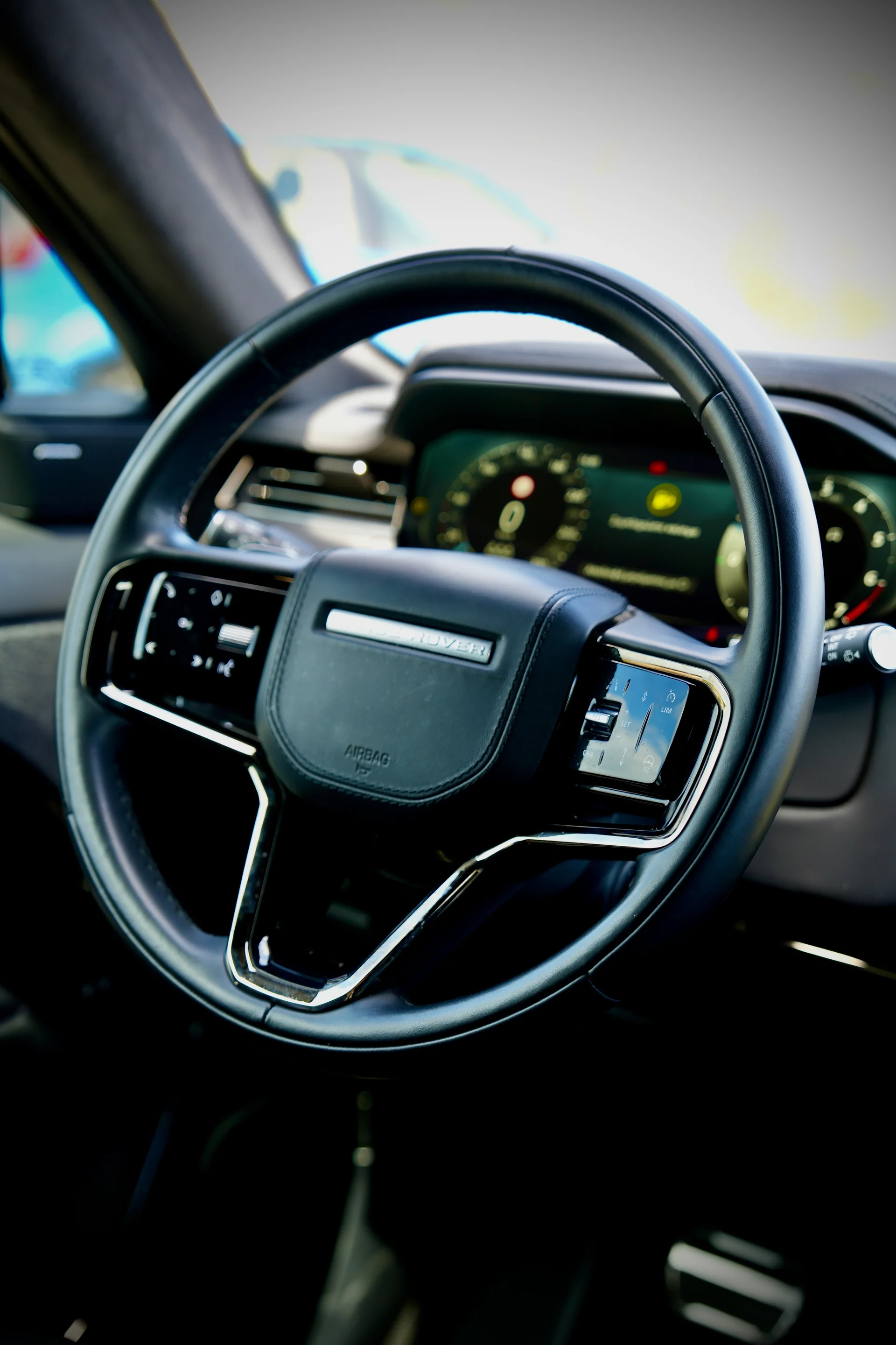 Range Rover - Photo 9