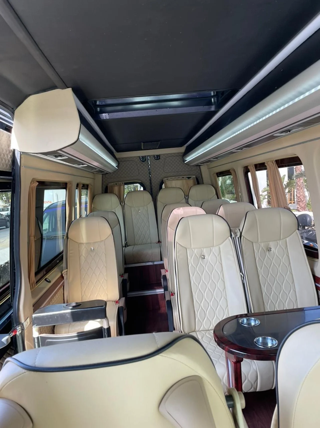 Mercedes Sprinter 16+1 - Photo 5